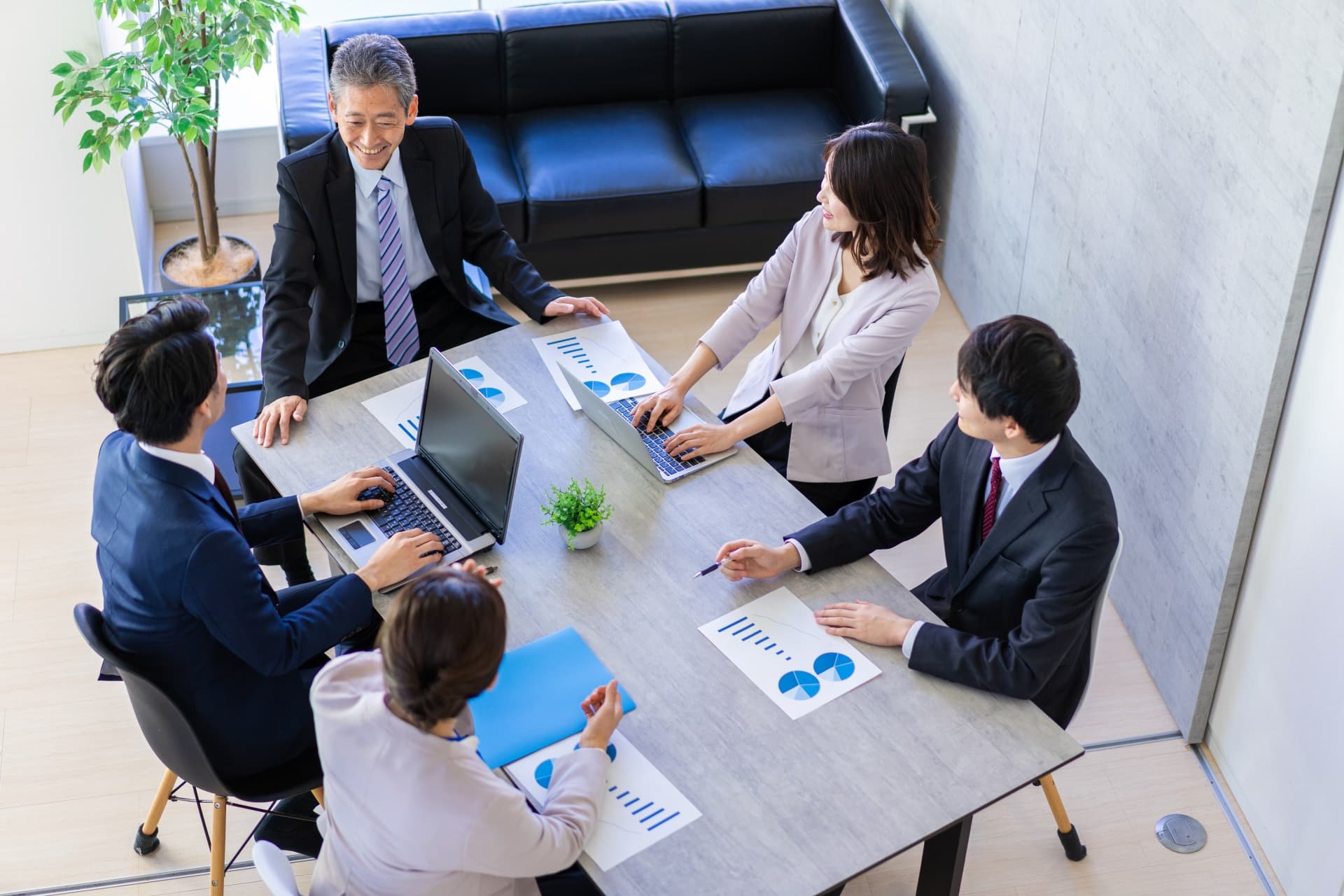 M&Aロイヤルアドバイザリーの評判・口コミは？特徴や費用相場を徹底解説