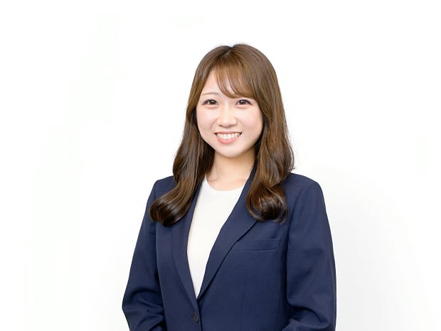 河合 栞奈